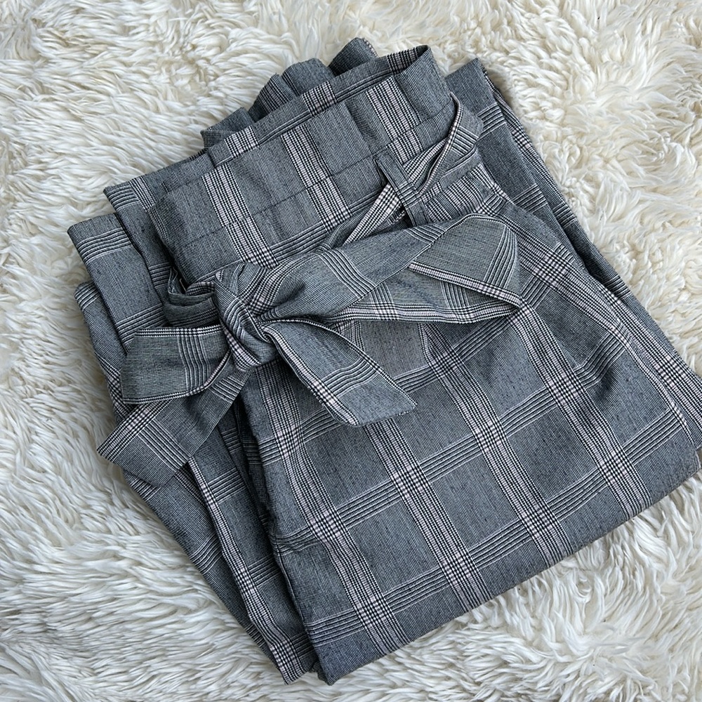 Paper bag waist dress pants 🤍